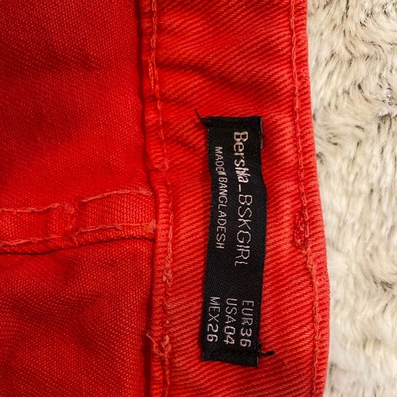 Bershka red denim skirt - Picture 3 of 3